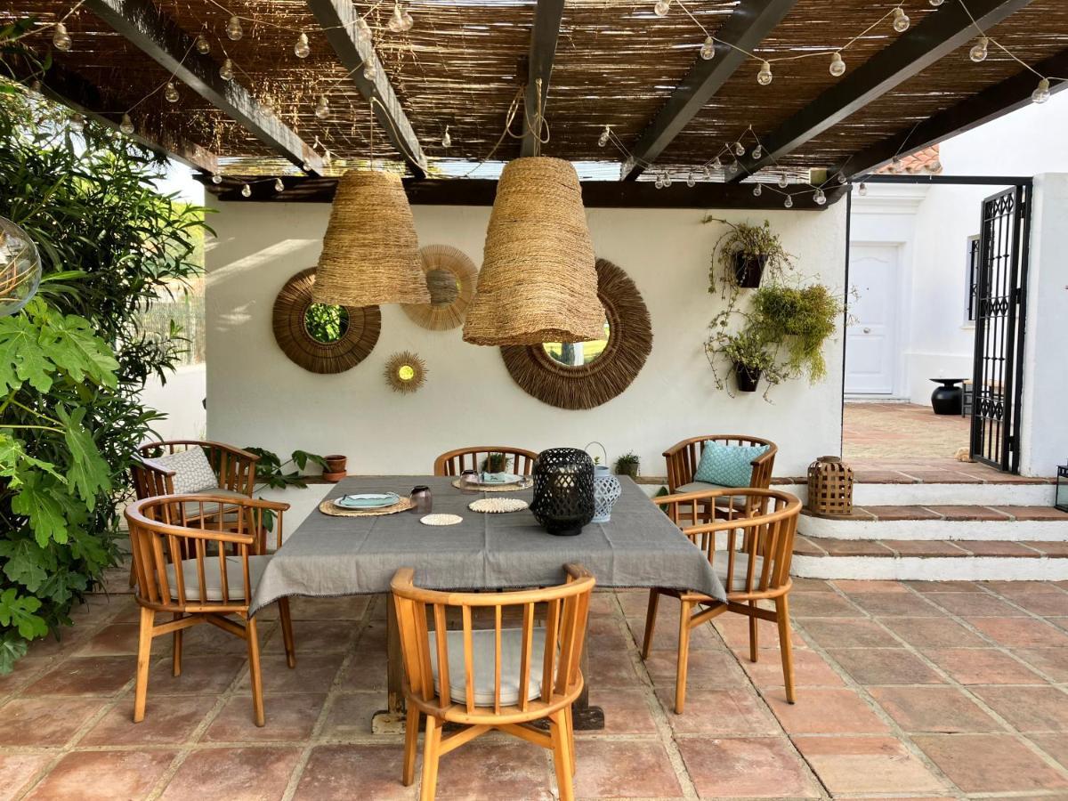 Villa De La Luz Luxury Guesthouse El Portil Bagian luar foto