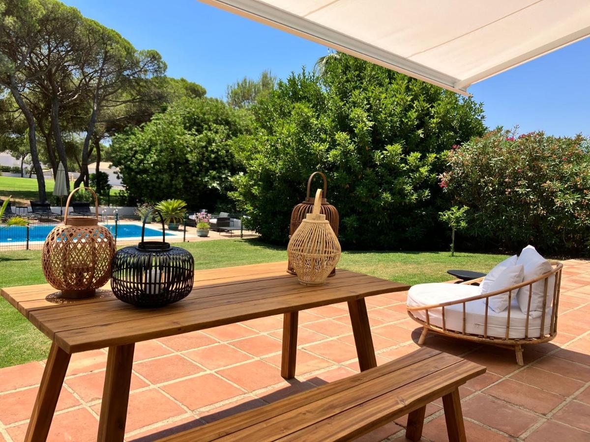 Villa De La Luz Luxury Guesthouse El Portil Bagian luar foto